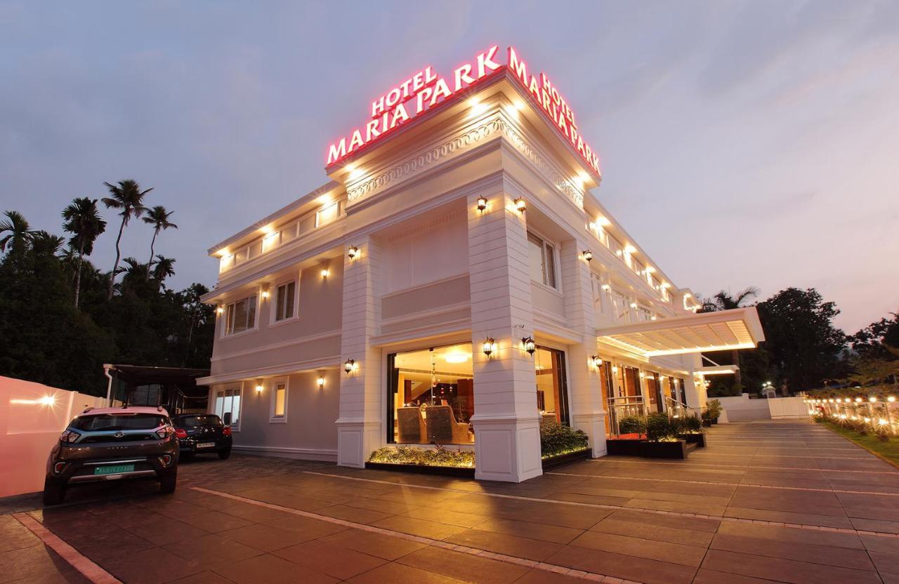 Hotel Maria Park Muvattupuzha Екстер'єр фото